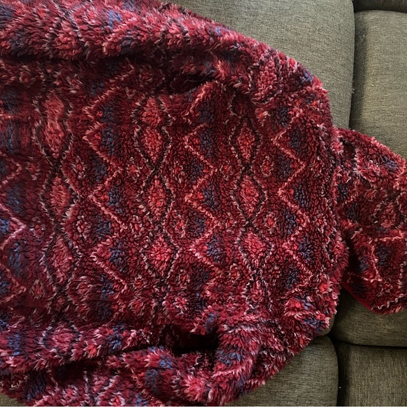 Patagonia Red Fleece Jacket - Picture 2 of 4